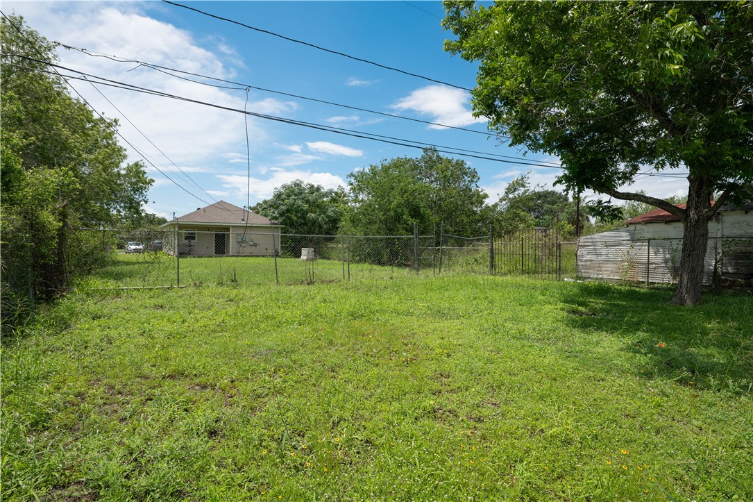 2522 Cleo Street Corpus Christi TX 78405