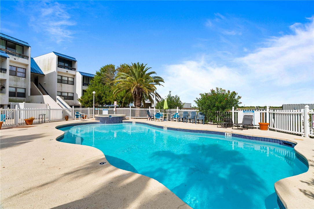 14401 Commodores Drive 207 Corpus Christi TX 78418
