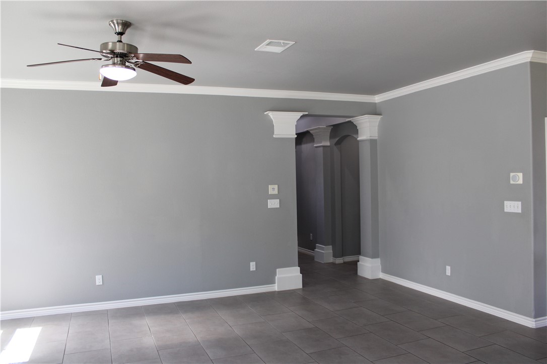 2942 Cantabria Street Corpus Christi TX 78415