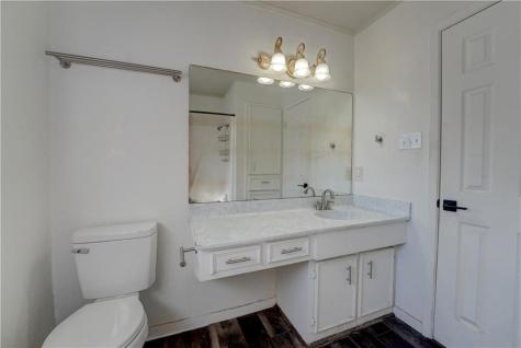 2310 Vialoux Drive Corpus Christi TX 78418