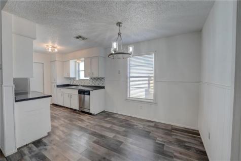 2310 Vialoux Drive Corpus Christi TX 78418