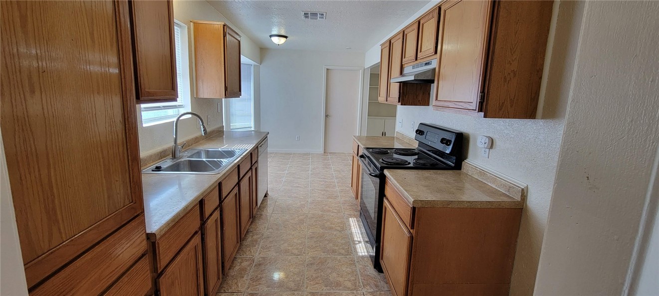 2255 Lombardy Drive Corpus Christi TX 78418