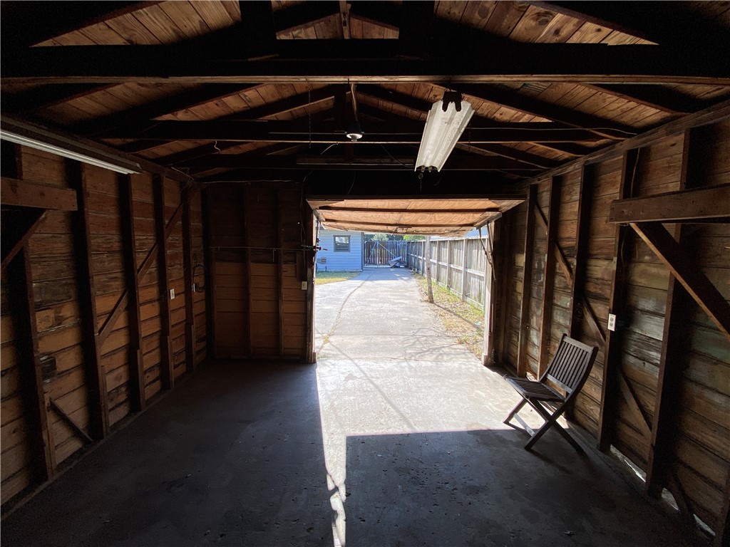 737 Westchester Drive Corpus Christi TX 78408