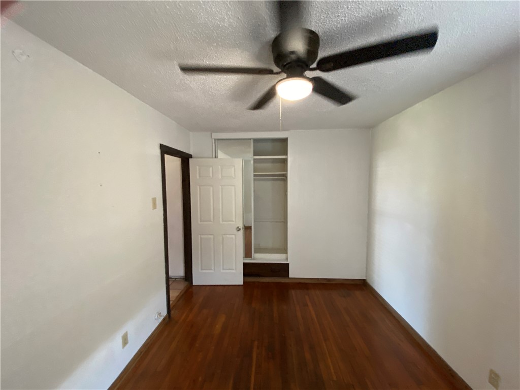 737 Westchester Drive Corpus Christi TX 78408
