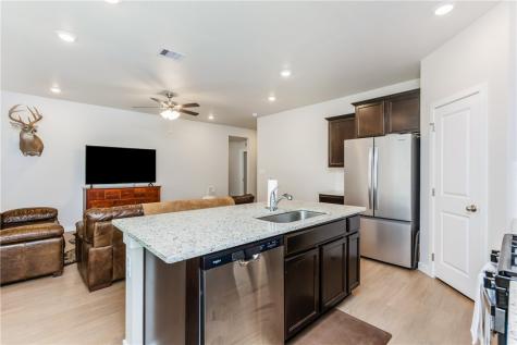 1905 Osbert Nelly Drive Corpus Christi TX 78417