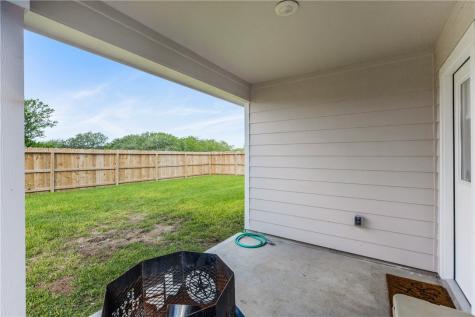 1905 Osbert Nelly Drive Corpus Christi TX 78417
