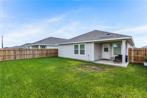 1905 Osbert Nelly Drive Corpus Christi TX 78417