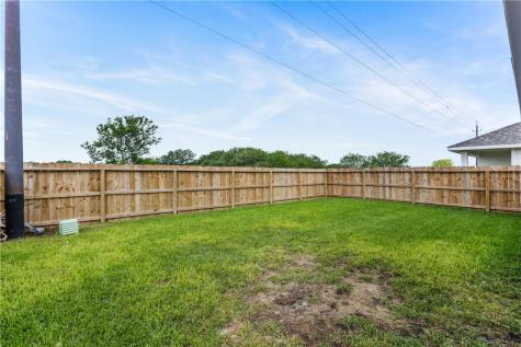 1905 Osbert Nelly Drive Corpus Christi TX 78417