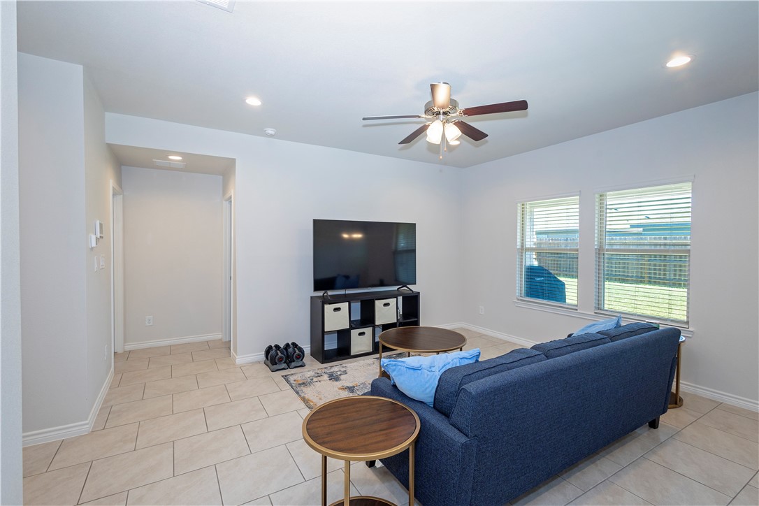 7722 Lariat Toss Drive Corpus Christi TX 78414