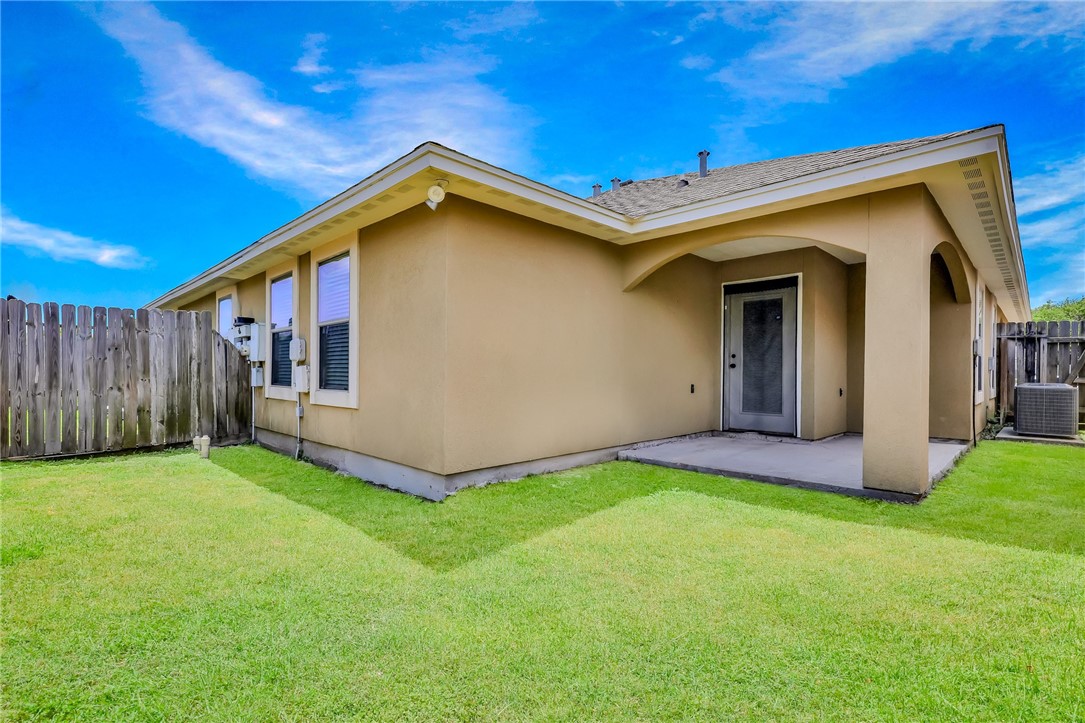 6622 Rhine Dr A Corpus Christi TX 78412