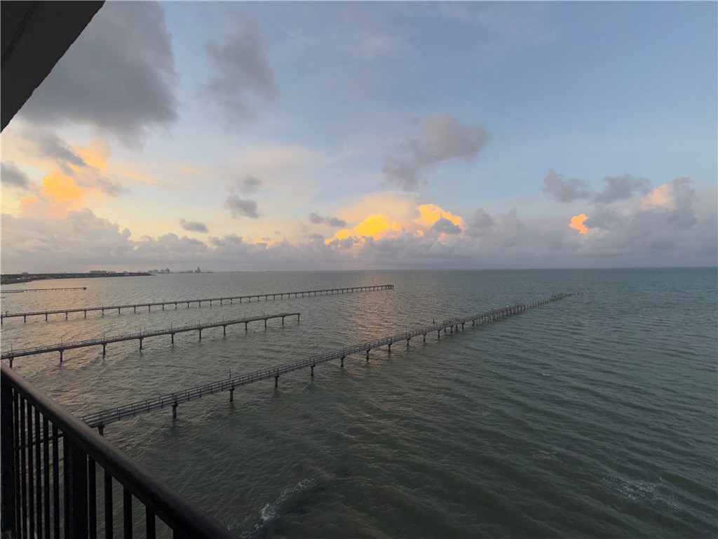 4350 Ocean Drive Corpus Christi TX 78412