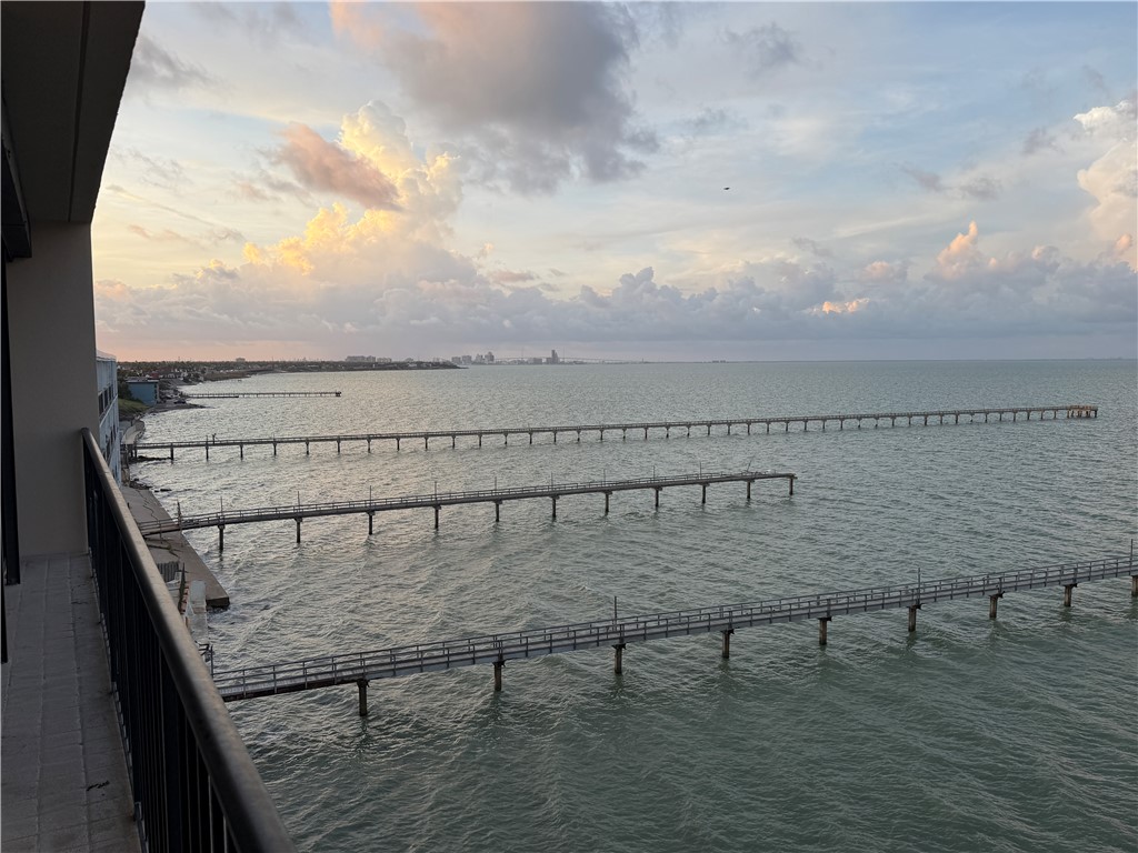 4350 Ocean Drive Corpus Christi TX 78412