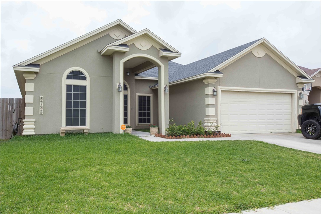 6733 Old Square Drive Corpus Christi TX 78414