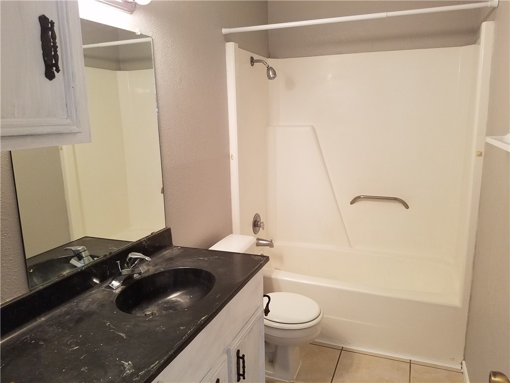 3102 Crestwater Drive Corpus Christi TX 78415