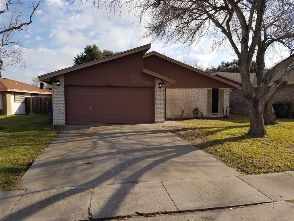 3102 Crestwater Drive Corpus Christi TX 78415