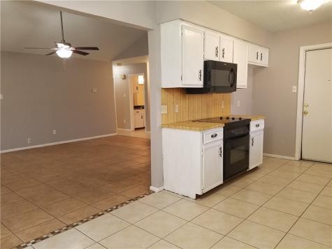 3102 Crestwater Drive Corpus Christi TX 78415