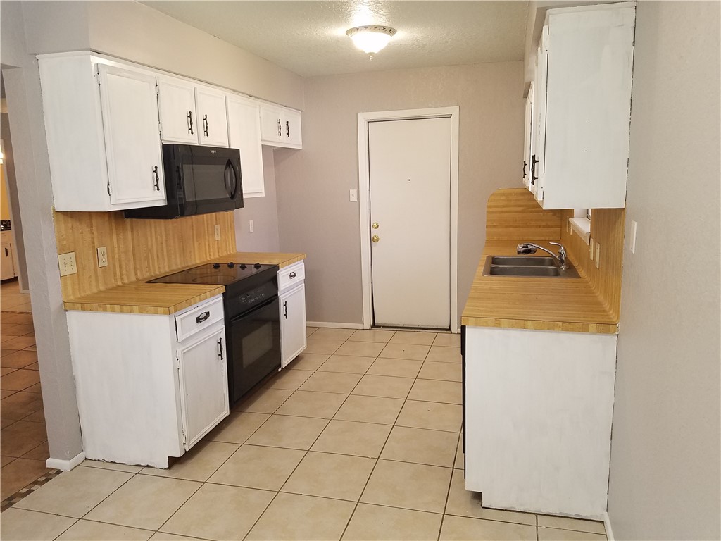 3102 Crestwater Drive Corpus Christi TX 78415