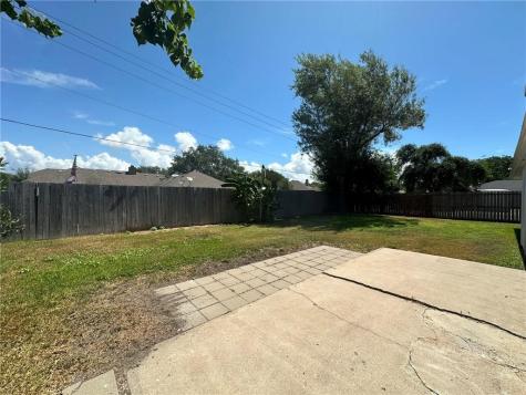 101 Terlingua Drive Portland TX 78374