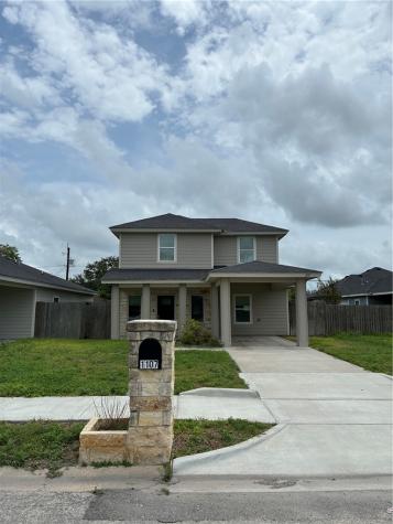 1107 E Kenedy Avenue Kingsville TX 78363