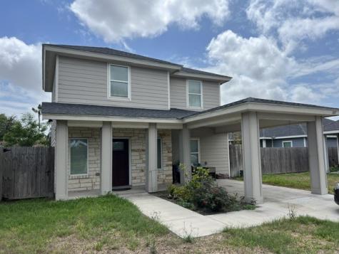 1107 E Kenedy Avenue Kingsville TX 78363