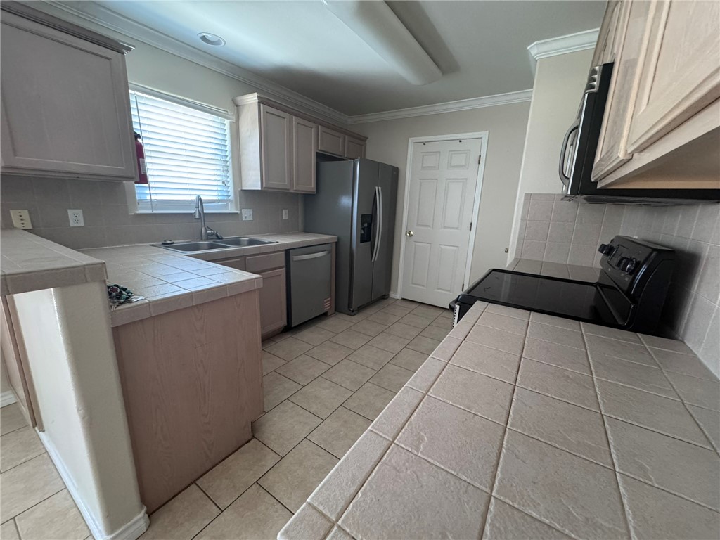 15649 Palmira Ave B Corpus Christi TX 78418