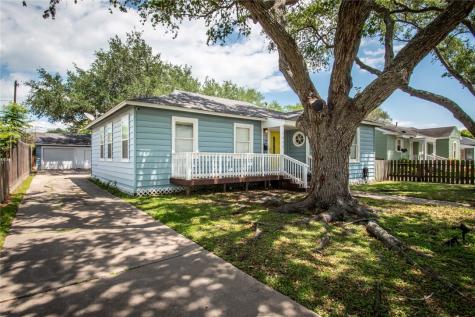 3038 Austin Street Corpus Christi TX 78404