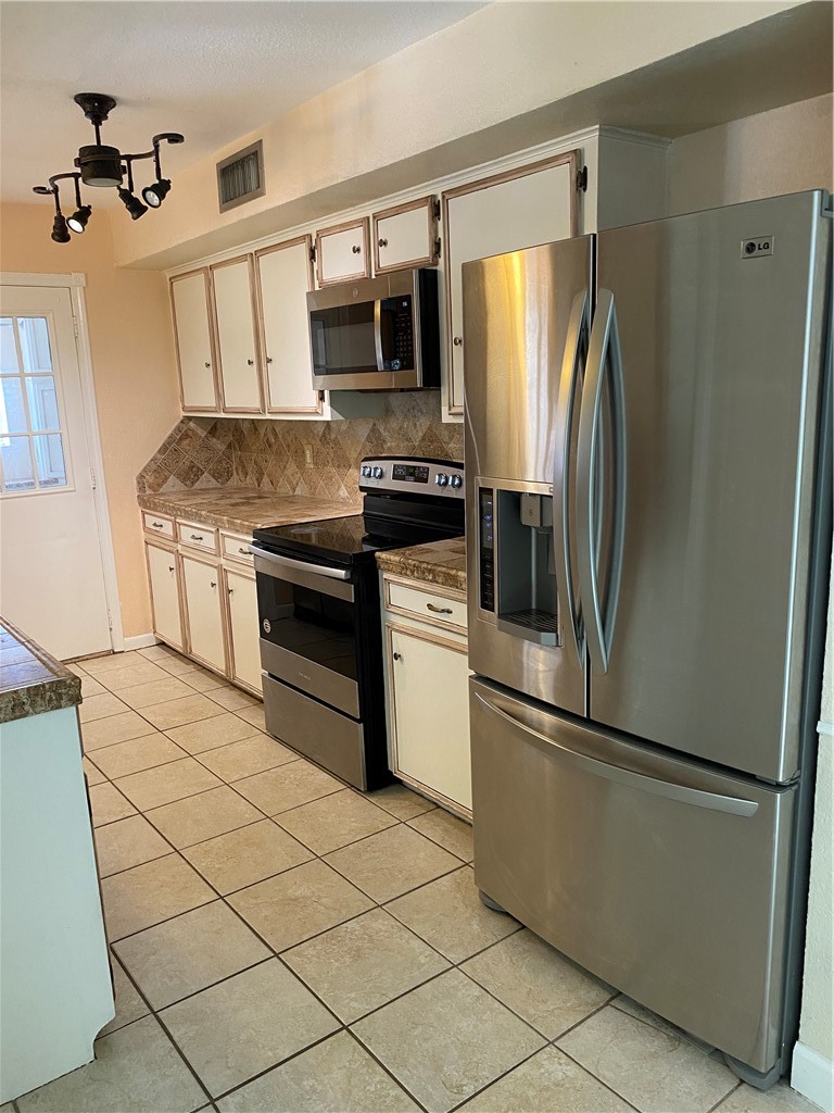 10721 Rockwood Street Corpus Christi TX 78410