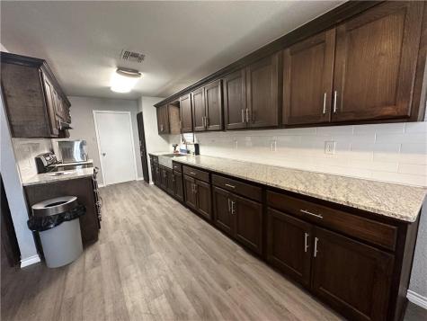 2112 Memorial Parkway Portland TX 78374
