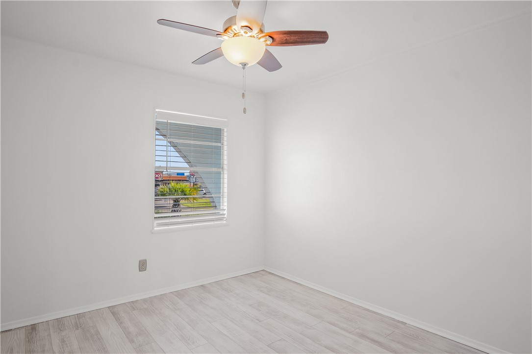 318 W Cotter Avenue 2 Port Aransas TX 78373