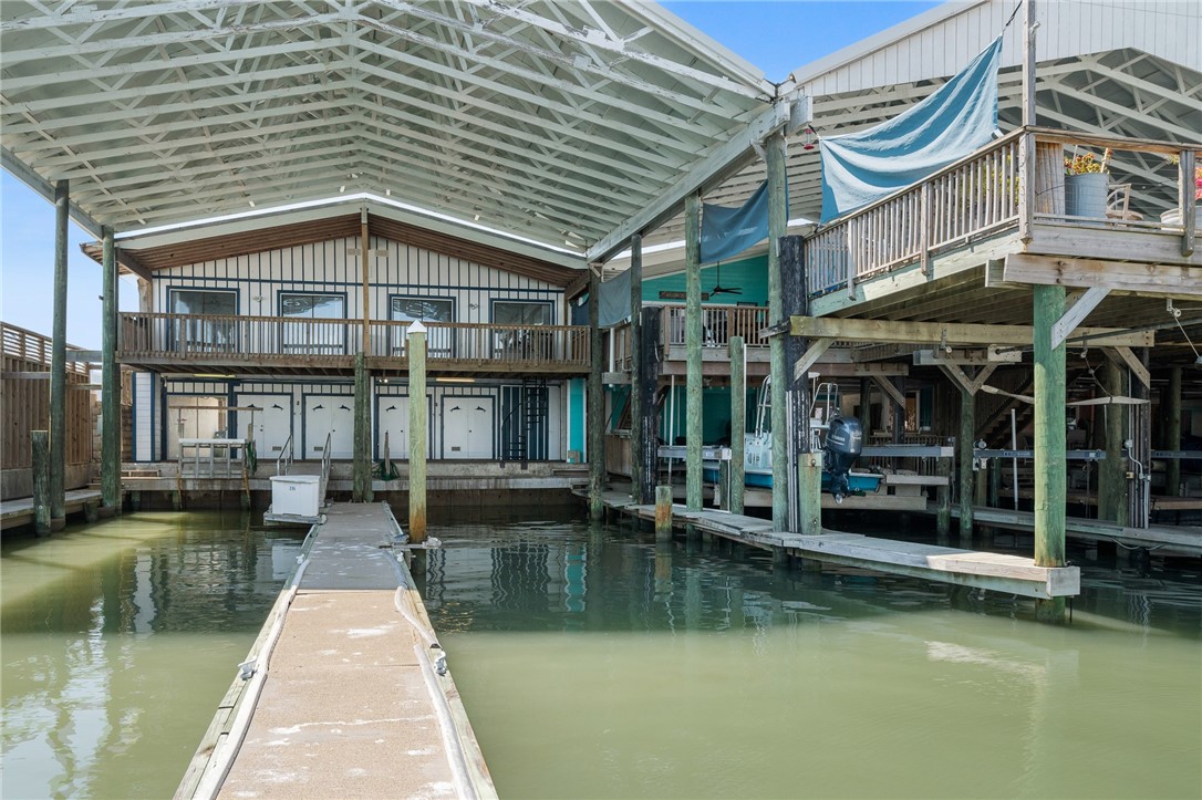 318 W Cotter Avenue 2 Port Aransas TX 78373
