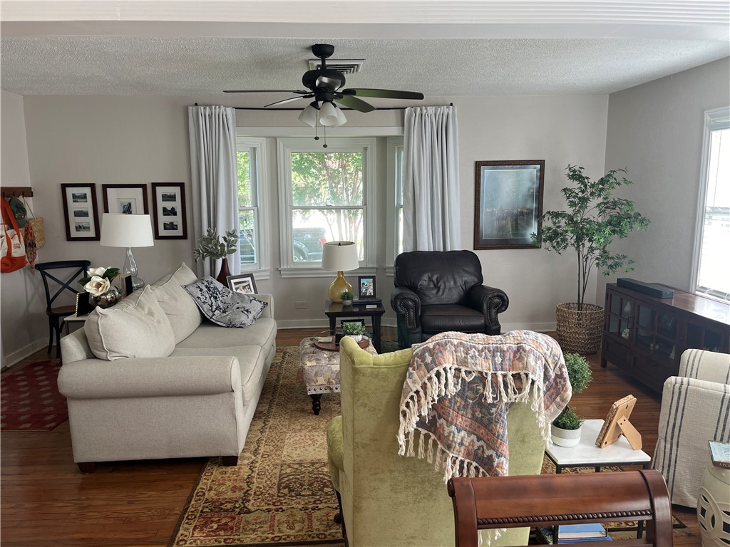 440 Naples Street Corpus Christi TX 78404