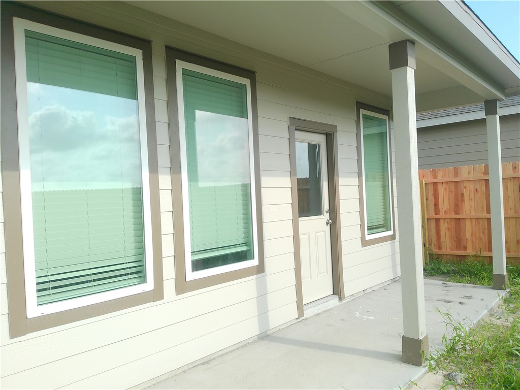 2846 Westeros Street Corpus Christi TX 78415