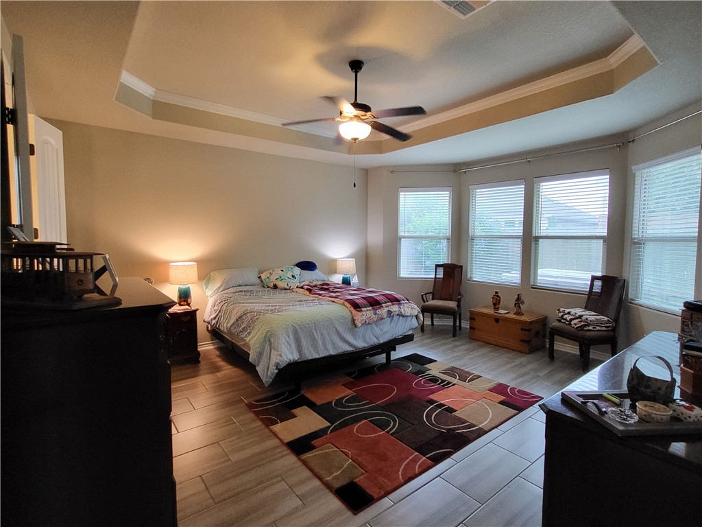 2526 Las Estrellas Street Corpus Christi TX 78414