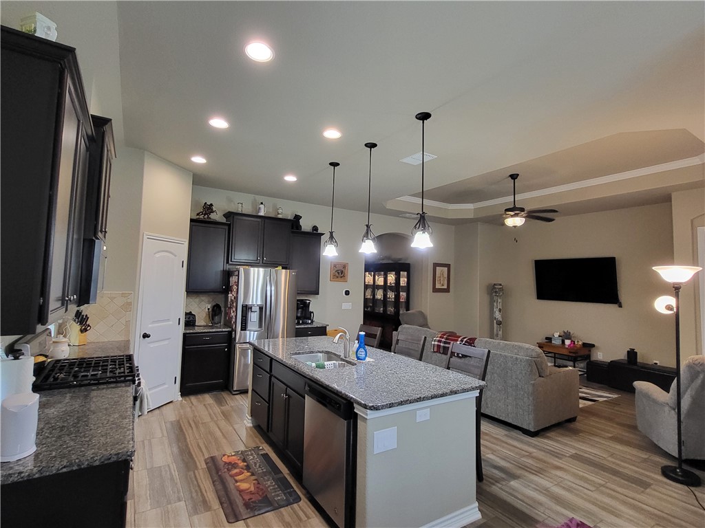 2526 Las Estrellas Street Corpus Christi TX 78414