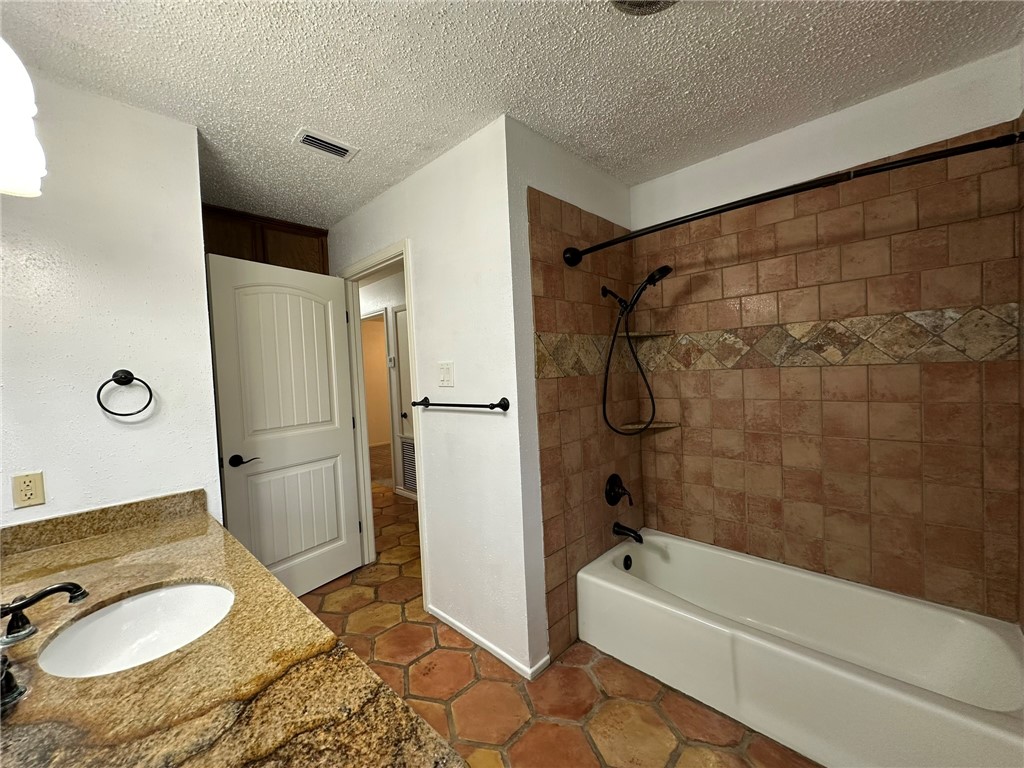 3141 Vicksburg Street Corpus Christi TX 78410