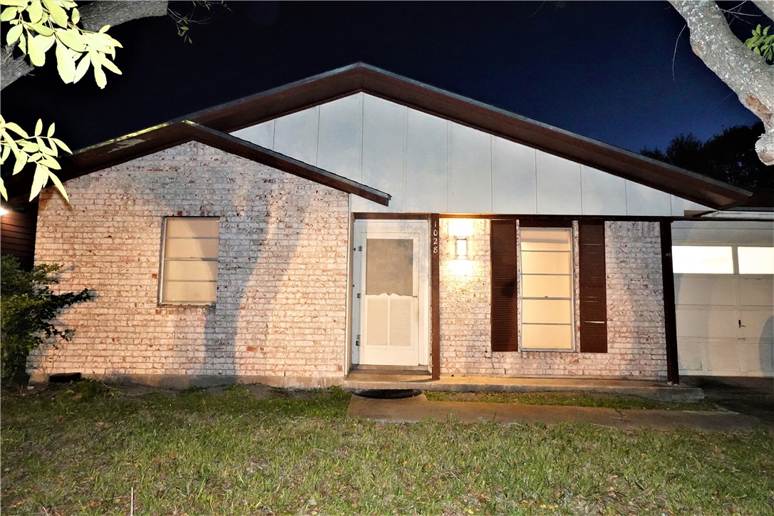 1028 Starlite Drive Portland TX 78374