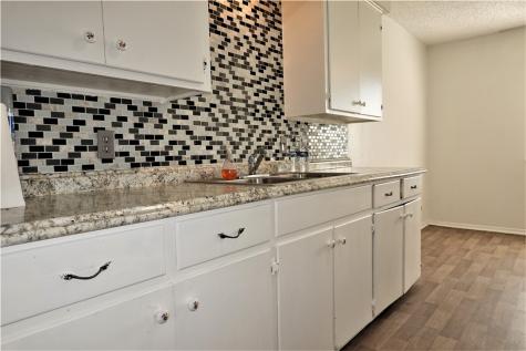 1028 Starlite Drive Portland TX 78374