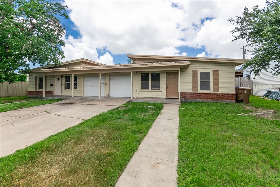1534 Lazy Corpus Christi TX 78415