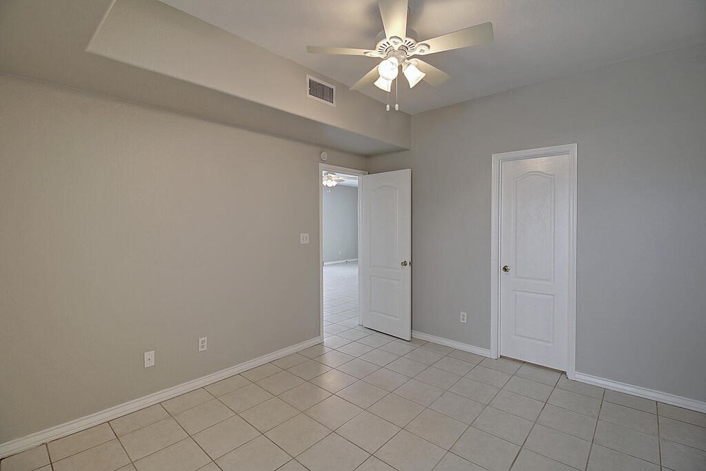 13986 Fortuna Bay Dr C Corpus Christi TX 78418