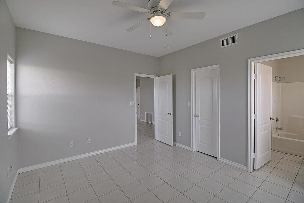 13986 Fortuna Bay Dr C Corpus Christi TX 78418