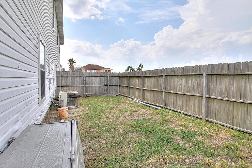 13986 Fortuna Bay Dr C Corpus Christi TX 78418