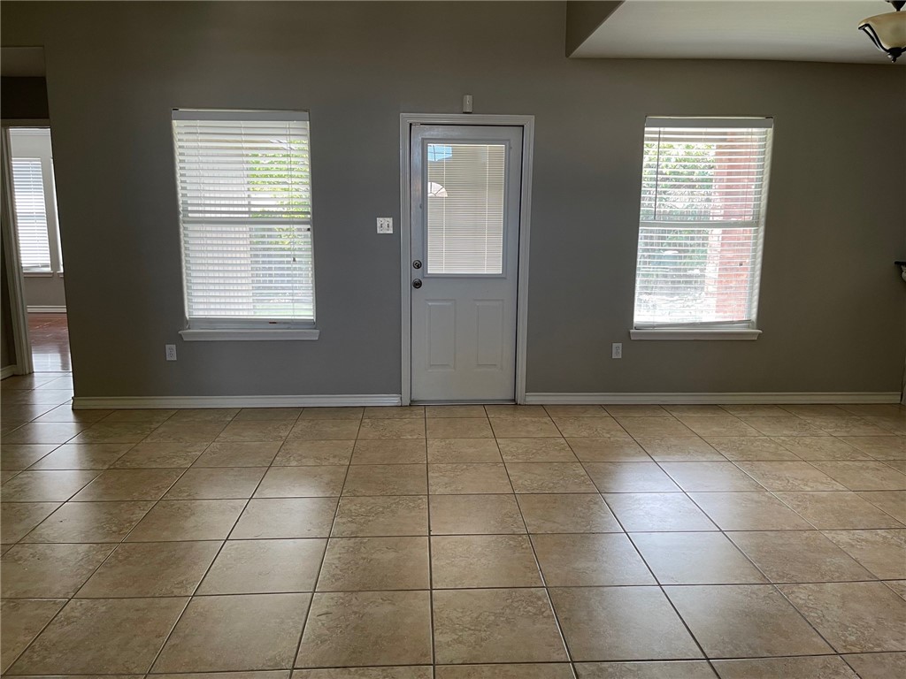 3334 Wood Creek Drive Corpus Christi TX 78410