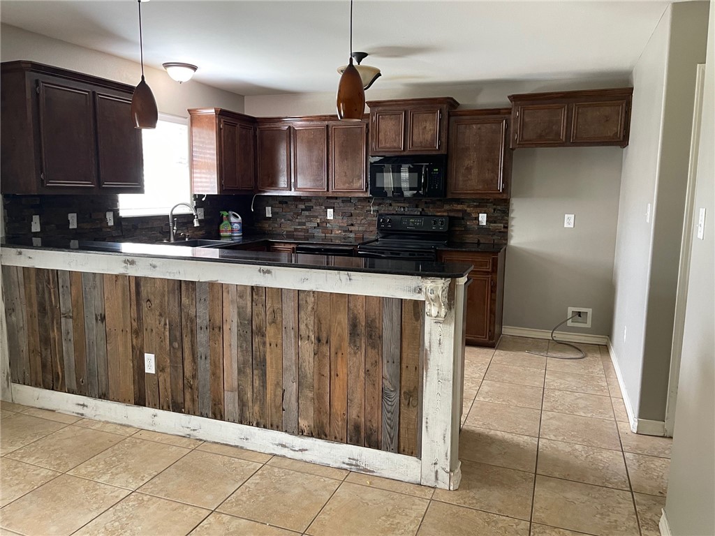 3334 Wood Creek Drive Corpus Christi TX 78410