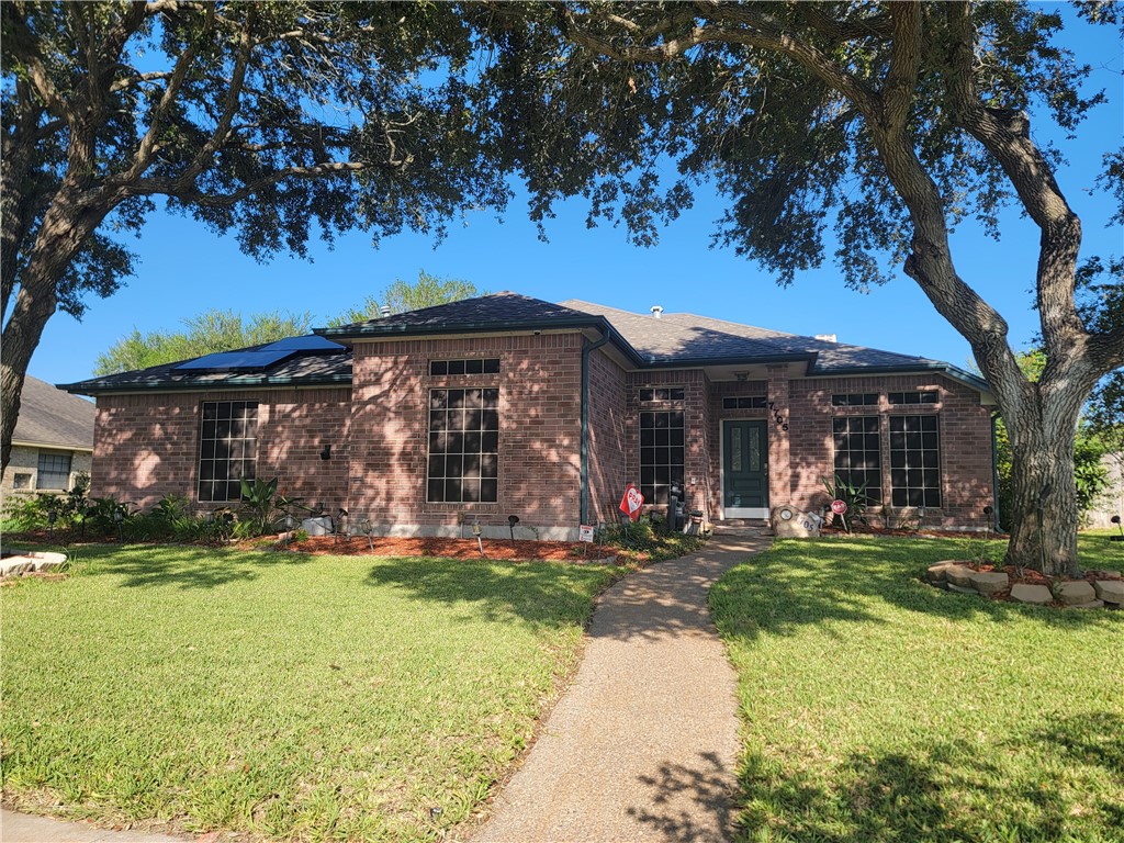 7705 Lake Baykal Drive Corpus Christi TX 78413