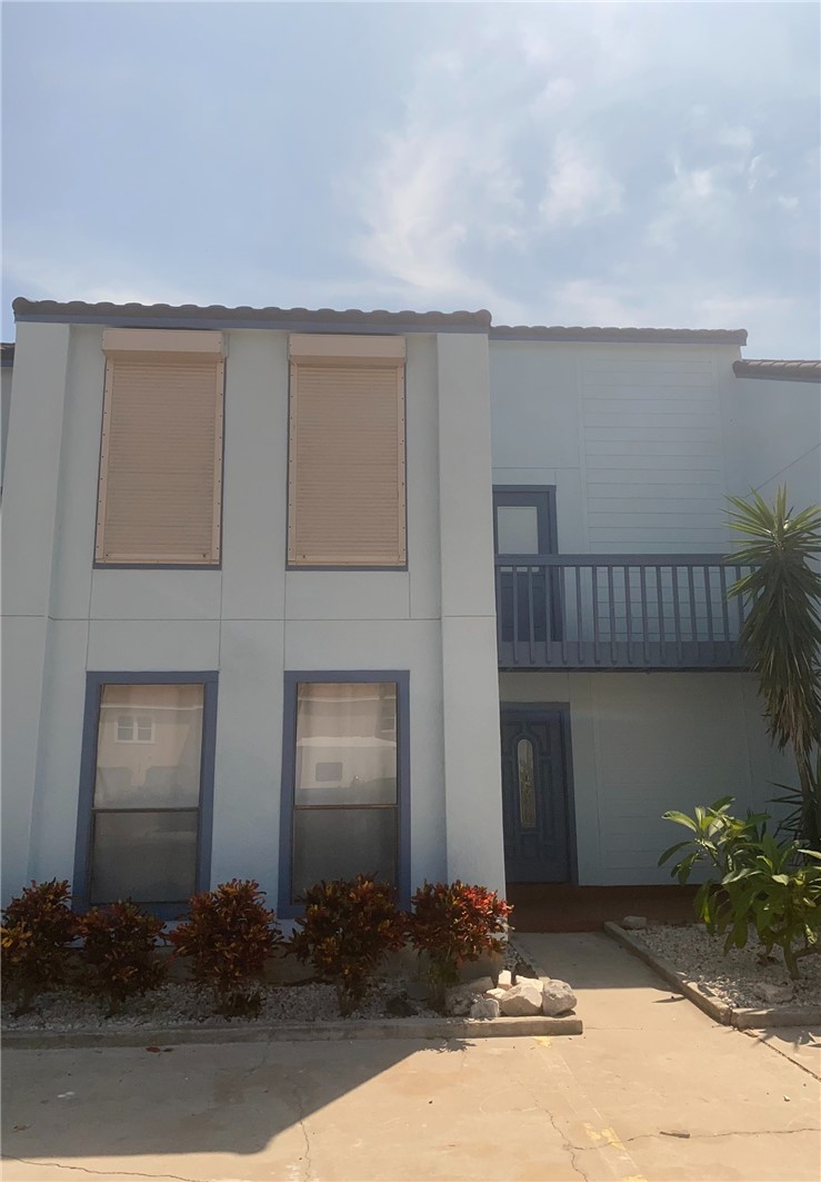 15326 Bonasse Court 703 Corpus Christi TX 78418