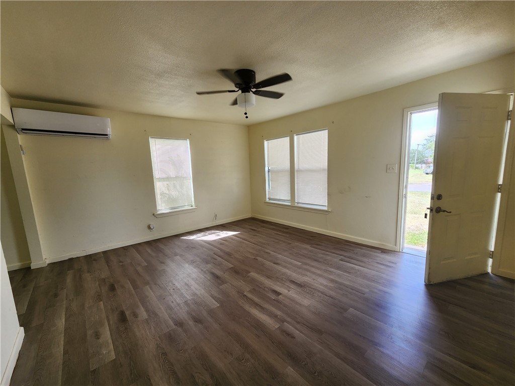 2301 Frederick Drive Corpus Christi TX 78417