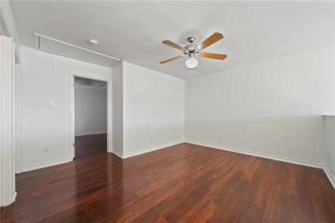 14861 S Padre Island Drive 113 Corpus Christi TX 78418