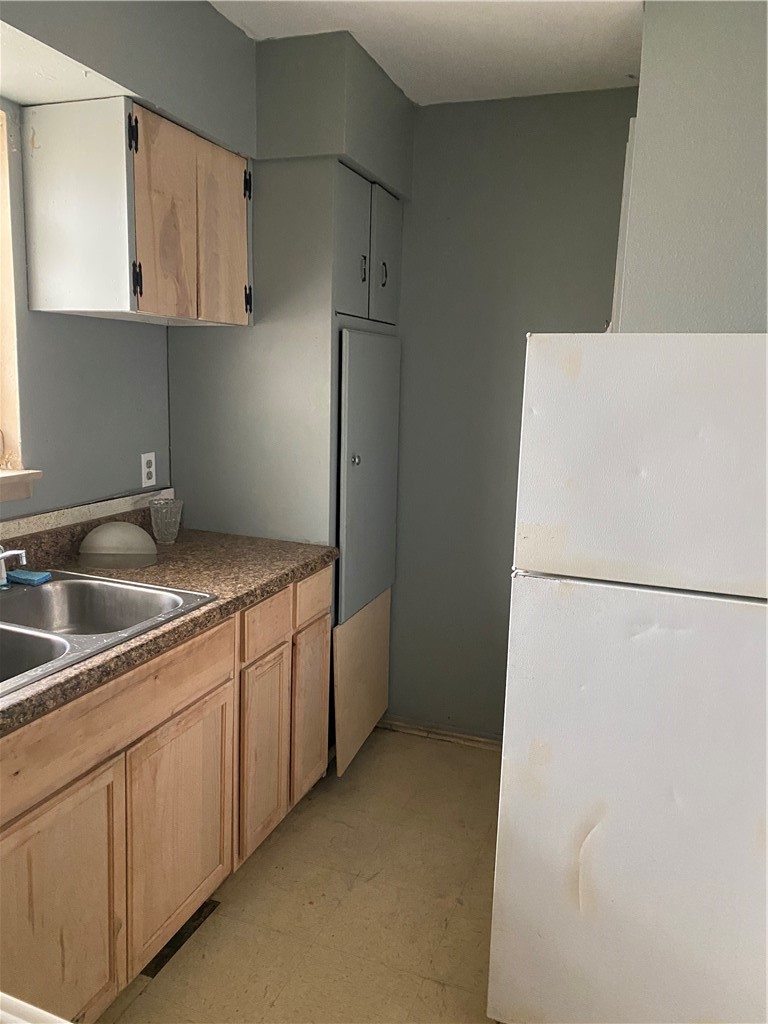 4621 Gollihar 1 Corpus Christi TX 78411