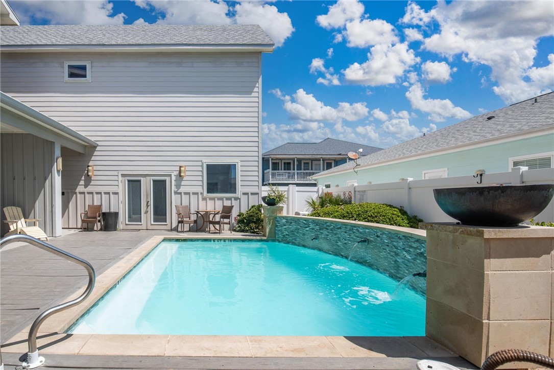 2821 S 11th Street 104 Port Aransas TX 78373