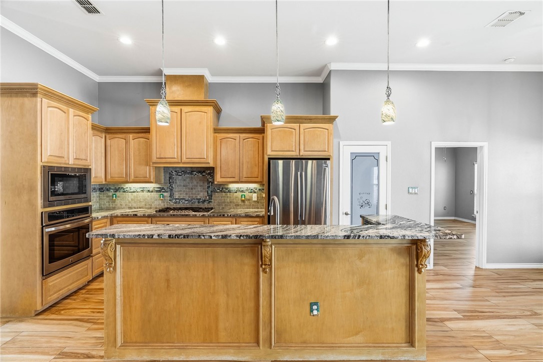 6913 Bella Di Giorno Drive Corpus Christi TX 78414